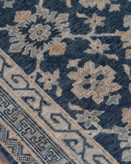 Momeni Banaras nan - Blue