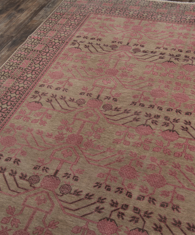 Momeni Banaras nan - Pink