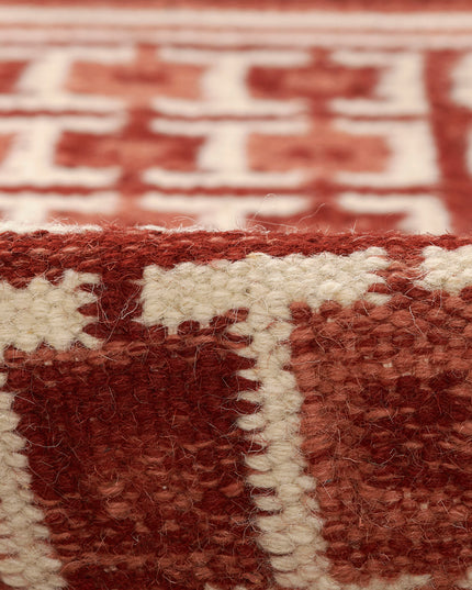 Momeni Scandi nan - Red