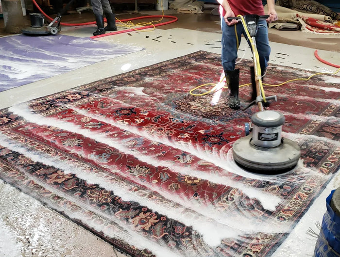 <h1><strong>Rug Cleaning, Repair & Care</strong></h1>